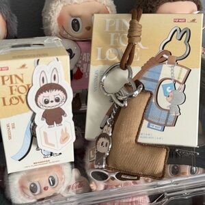 Pin For Love Letter “L”  Bundle